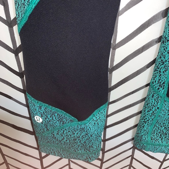 🔸 Lululemon pace rival crop Bali breeze jacquard - Picture 8 of 12